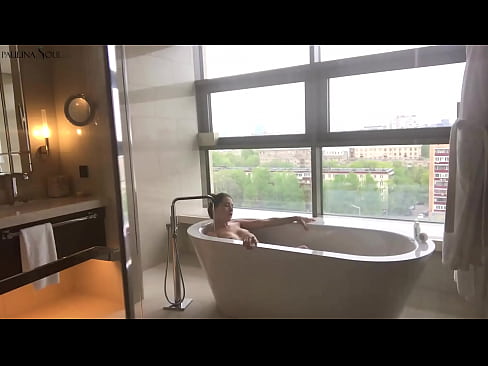 ❤️ Kæmpe babe ondt i sin fisse på badeværelset ❤️ Porno at da.sexygirlspics.ru