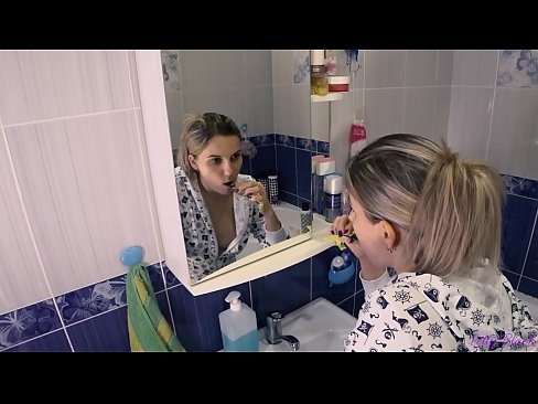❤️ Hack med ung i pyjamas slutter oral sperm i røv - letty black ❤️ Porno at da.sexygirlspics.ru